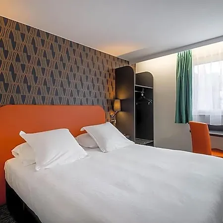 Zenith Hotel 3*